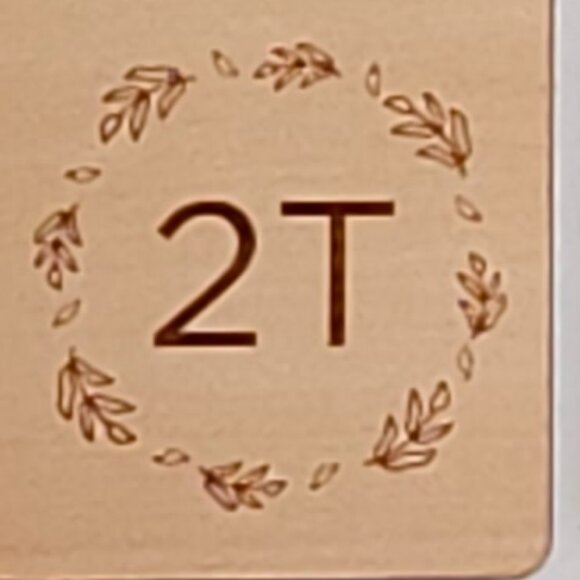 BEAUTIFUL FEPHAS Wooden Toddler Closet Dividers Floral bnip KEEPSAKE PIECE - Picture 5 of 5